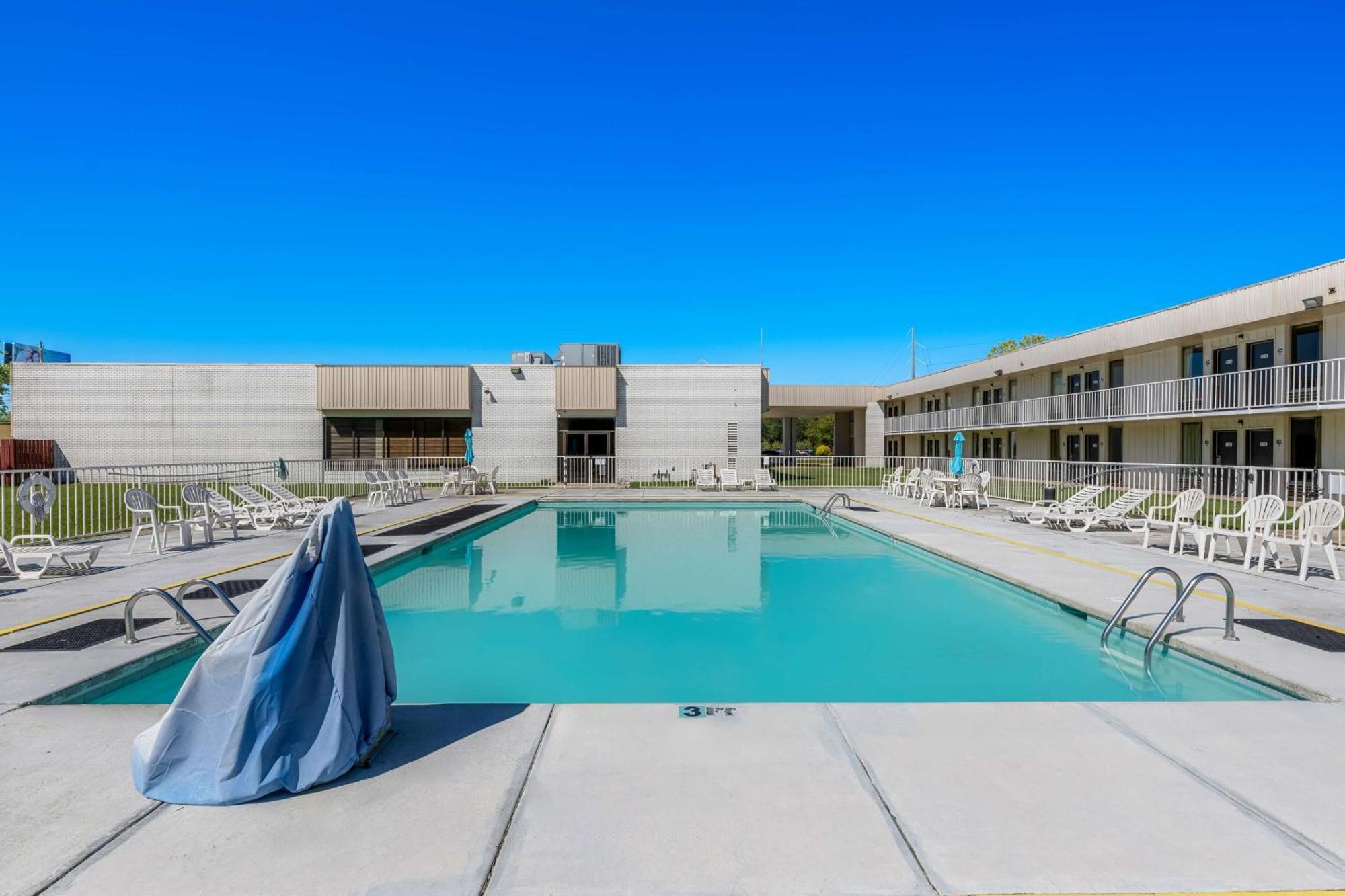 Americas Best Value Inn Hamilton Экстерьер фото