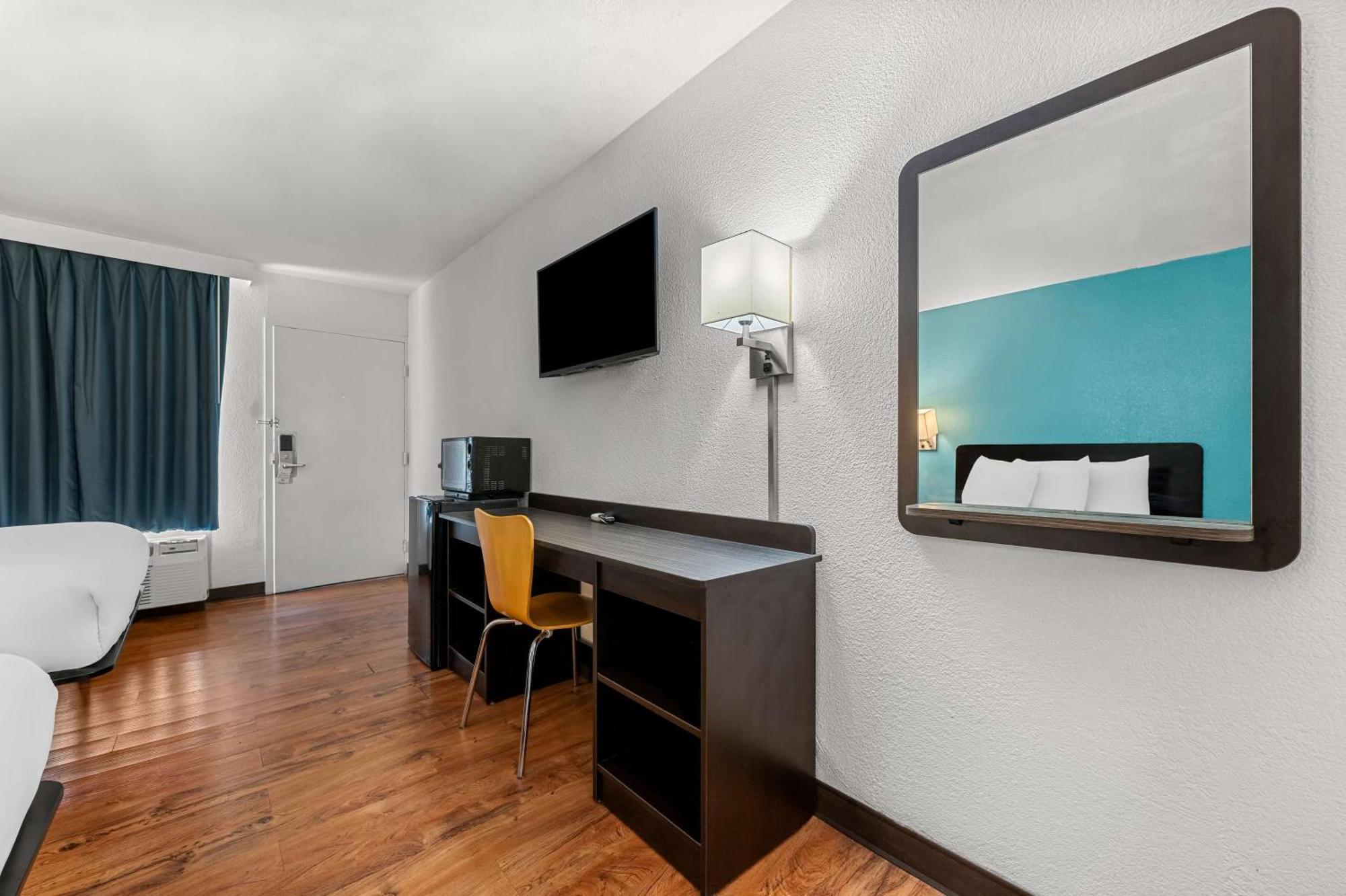Americas Best Value Inn Hamilton Экстерьер фото